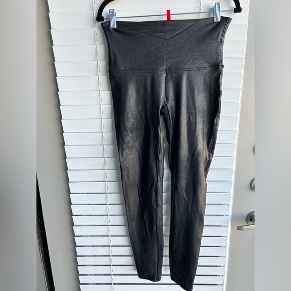 Spanx faux leather leggings XL - Picture 3 of 5